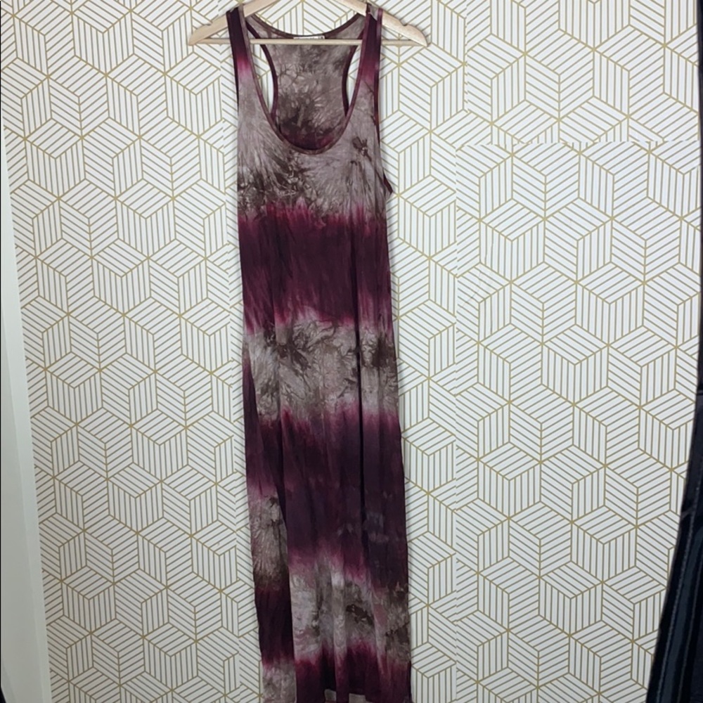 HEART & HIPS Maxi Dress